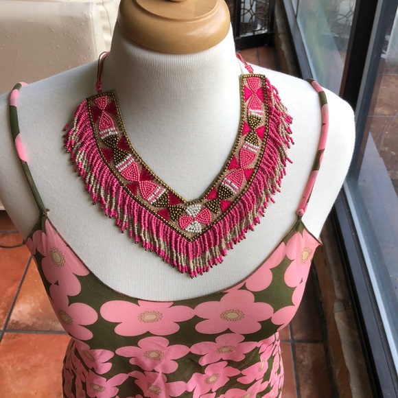 COPY - ONE OF A KIND V-NECK BIB NECKLACE - Picture 2 of 8